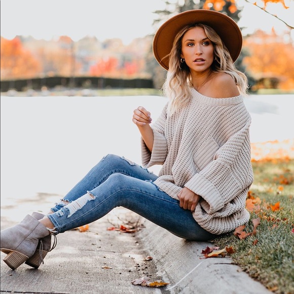 Cloudy Day Knit Sweater Vici - Picture 6 of 8